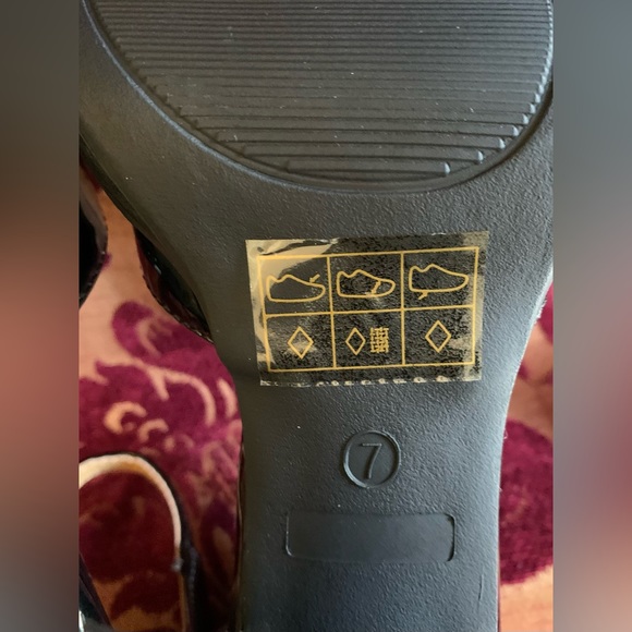 NWOT Journee Collection Sophilynn Platform Heel Mary Jane Pump Black Patent Sz 7 - Picture 6 of 8